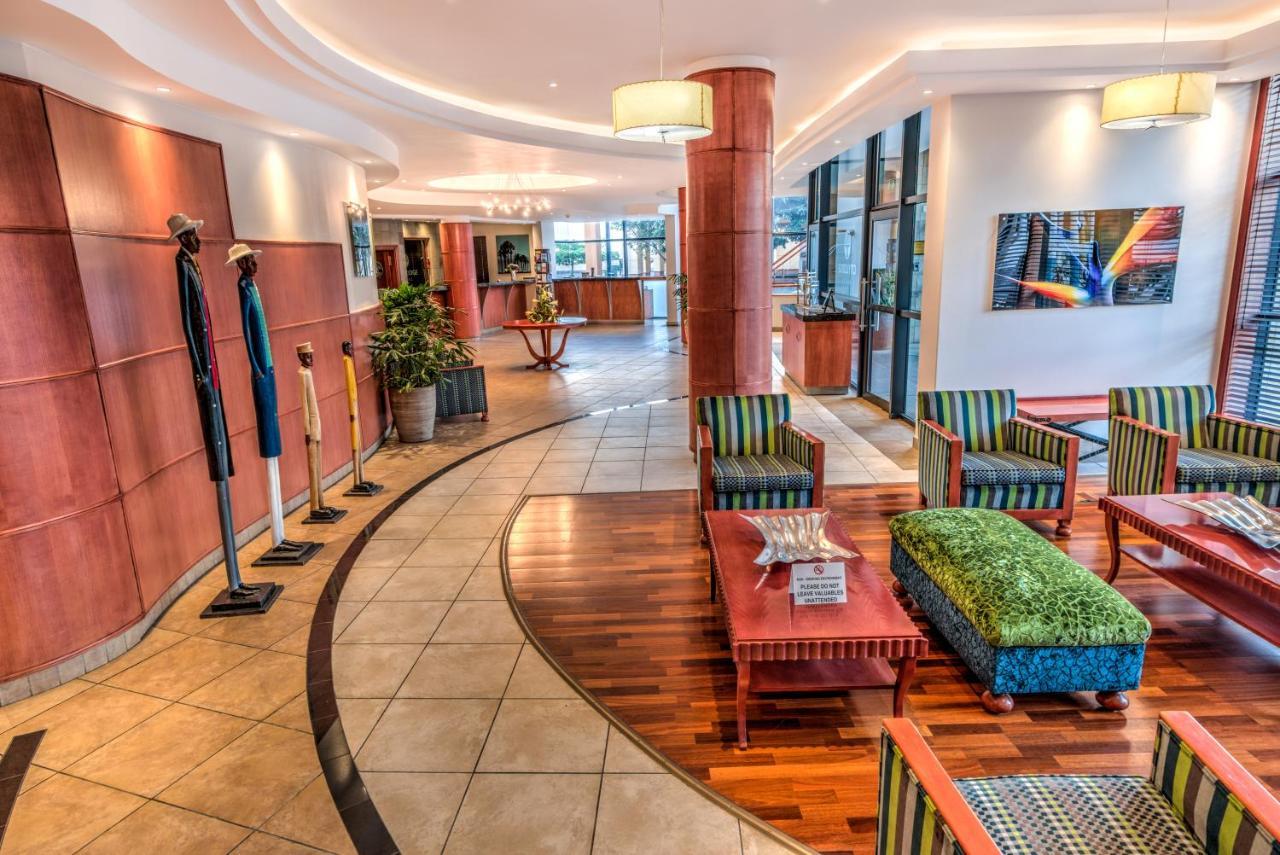 דורבן City Lodge Hotel Umhlanga Ridge מראה חיצוני תמונה