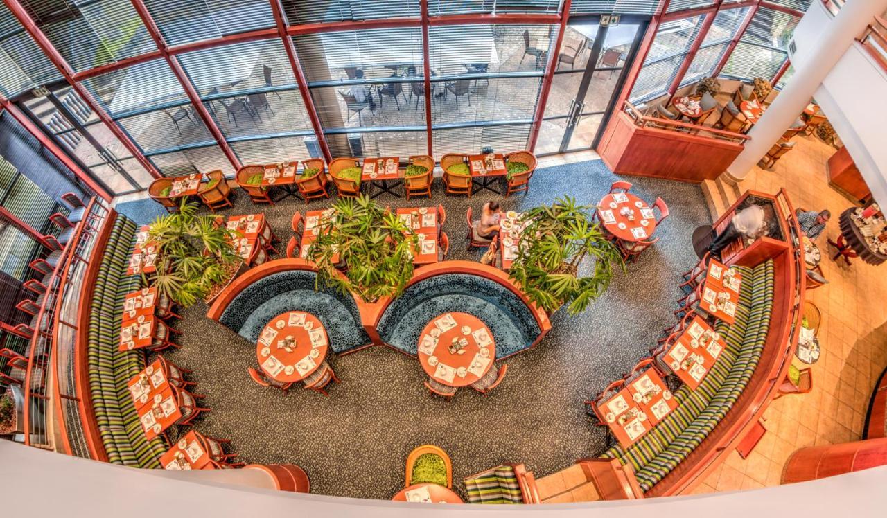 דורבן City Lodge Hotel Umhlanga Ridge מראה חיצוני תמונה