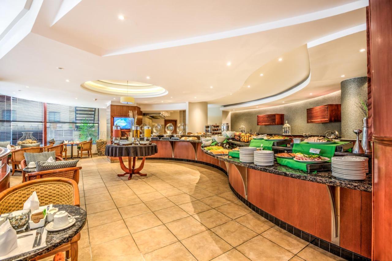 דורבן City Lodge Hotel Umhlanga Ridge מראה חיצוני תמונה