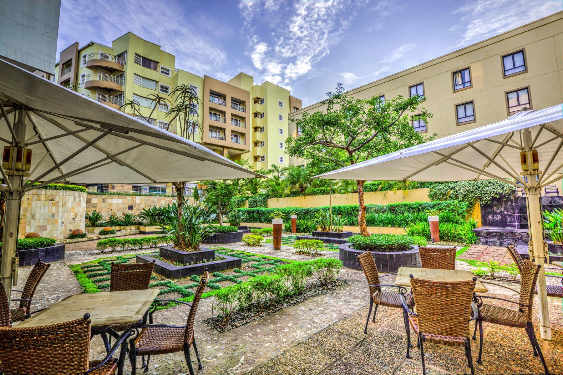 דורבן City Lodge Hotel Umhlanga Ridge מראה חיצוני תמונה