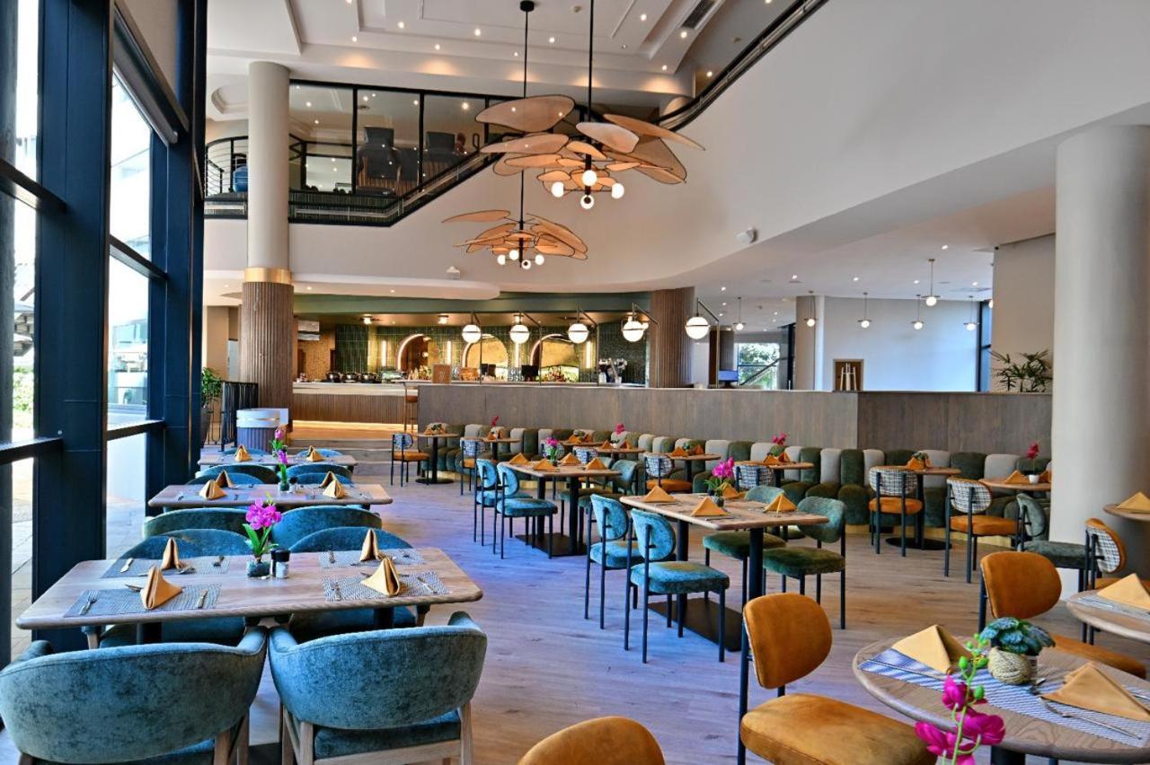 דורבן City Lodge Hotel Umhlanga Ridge מראה חיצוני תמונה